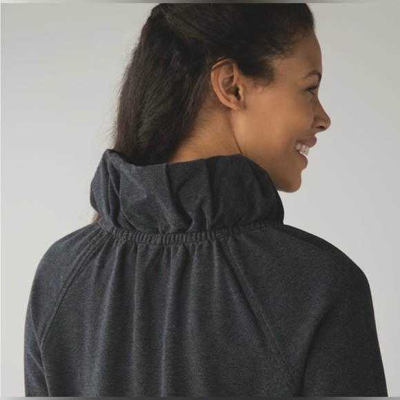 LULULEMON After All Pullover Sweatshirt in Heathered Black Grey , sz : 8 - Picture 4 of 13